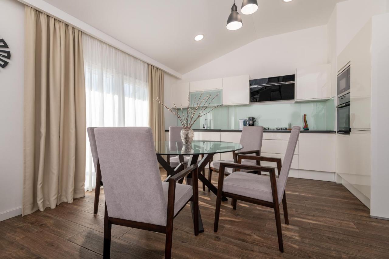 Apartament Iva *